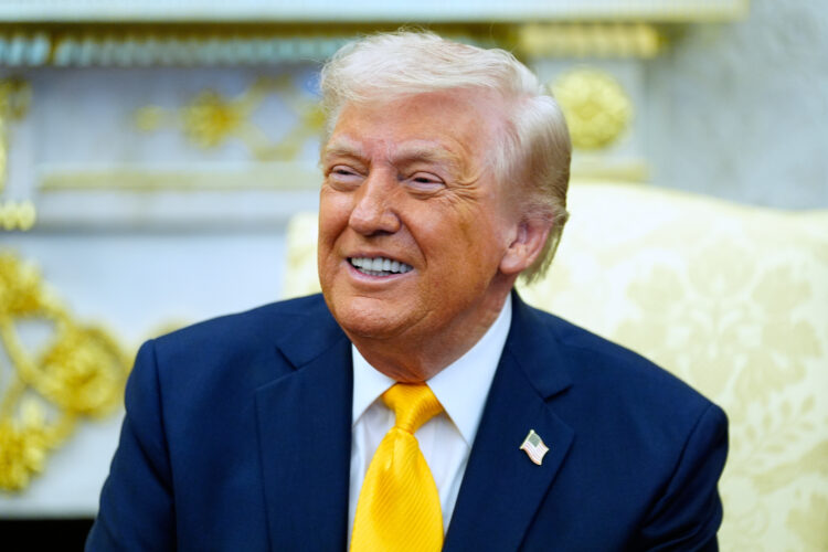 U.S. Mint Can Begin Producing Trump Commemorative  Coin After Arts Commission Approves Design